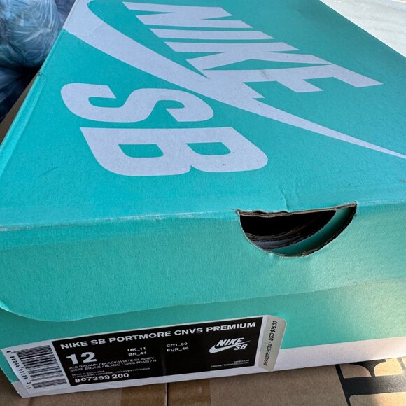 Men’s Nike SB Portmore CNVS Premium Burgundy Size 12 - Picture 7 of 8